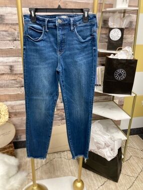 Kut from the Kloth Cropped Ankle Raw Hem Skinny Jeans